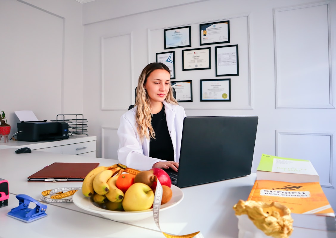 Sophie Bouvier, Wellness & Lifestyle Editor